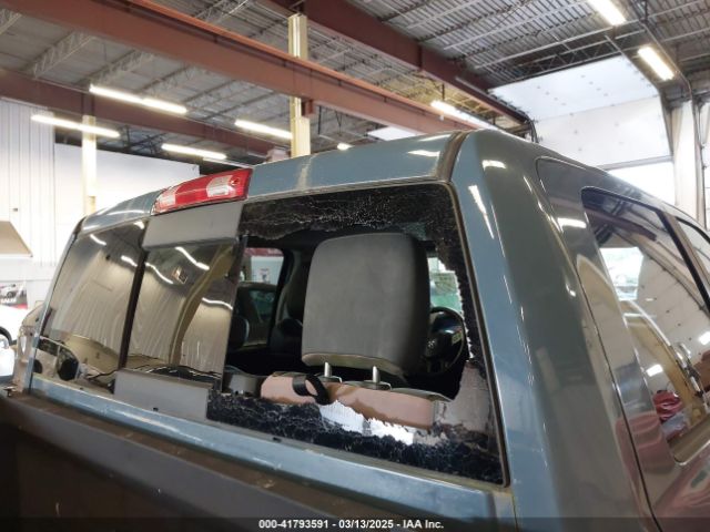 1C6RR7MT3FS756386 RAM 1500 Sport