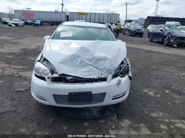 2G1WA5E35F1122933 Chevrolet Impala Limited Ls