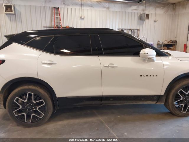 3GNKBKRS3RS135375 Chevrolet Blazer Awd Rs
