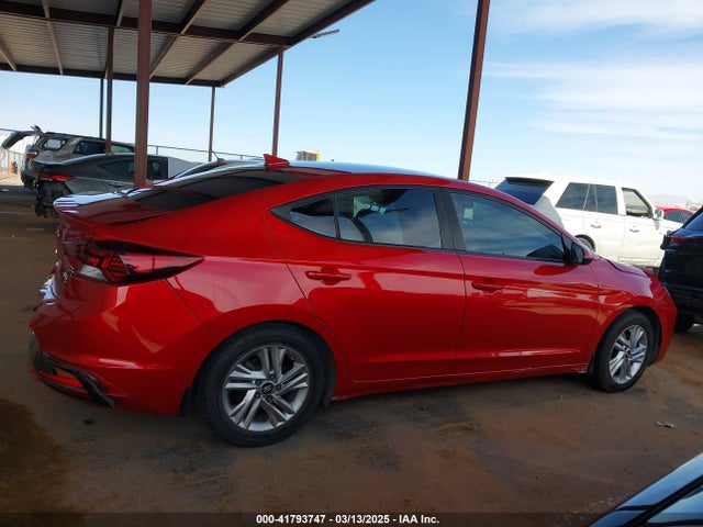 5NPD84LF3LH572060 Hyundai ELANTRA SEL