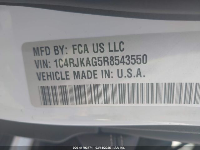 1C4RJKAG5R8543550 Jeep Grand Cherokee L Laredo X 4x4