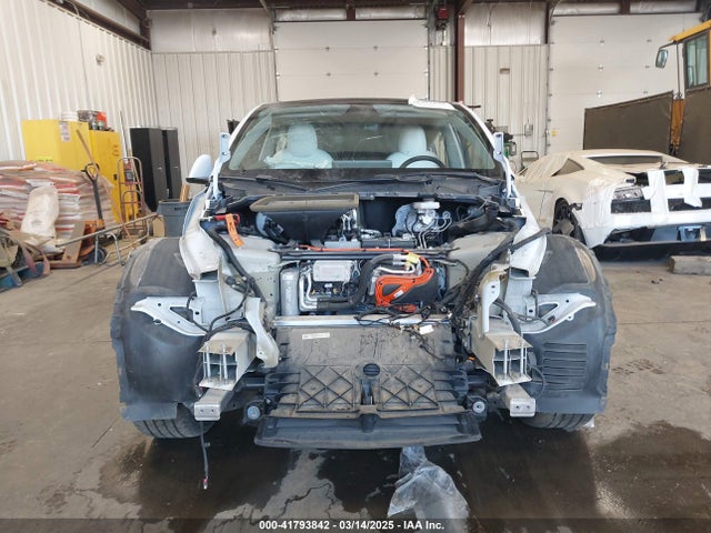 5YJYGAEE1MF216200 Tesla 2021