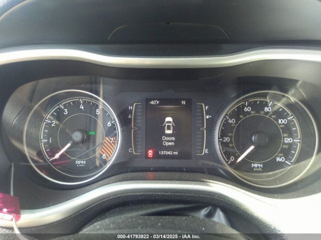 1C4PJMCS7EW229179 Jeep Cherokee Latitude