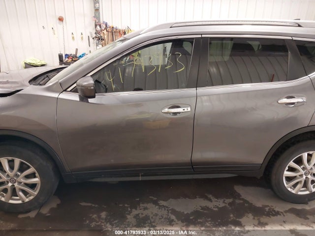 5N1AT2MV1KC827922 Nissan ROGUE SV