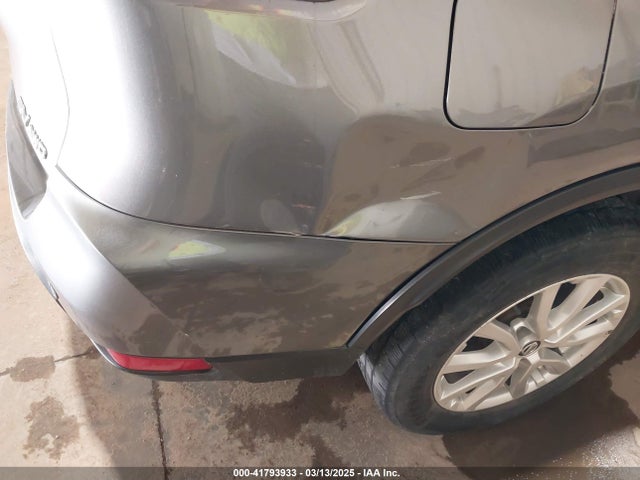5N1AT2MV1KC827922 Nissan ROGUE SV