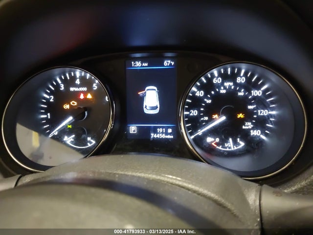 5N1AT2MV1KC827922 Nissan ROGUE SV
