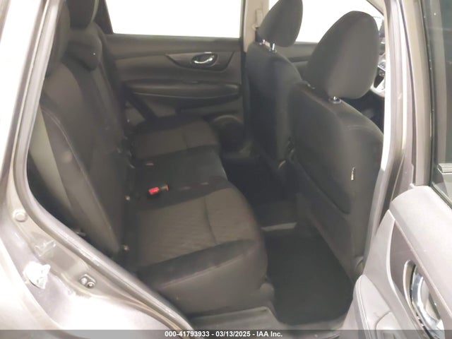 5N1AT2MV1KC827922 Nissan ROGUE SV