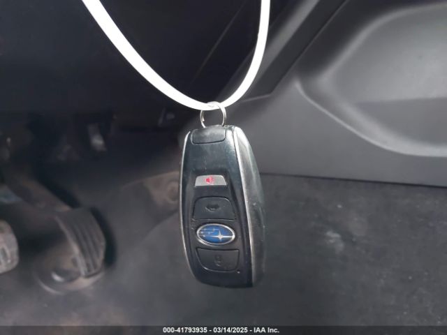 4S4BTAEC3L3174779 Subaru Outback Premium