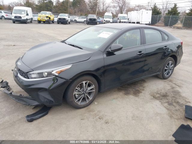3KPF24ADXRE744271 KIA Forte Lxs