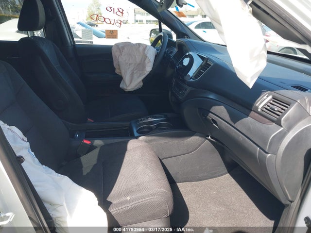 5FNYF5H3XNB034873 Honda Pilot 2wd Sport