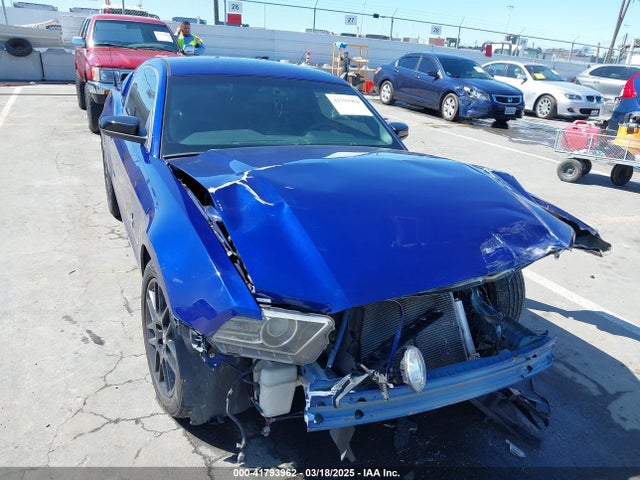 1ZVBP8AM8E5274347 Ford Mustang V6