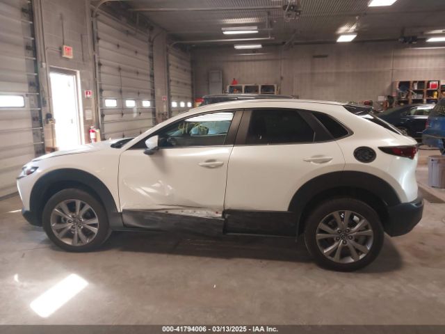 3MVDMBBL3MM257910 Mazda Cx-30 Select