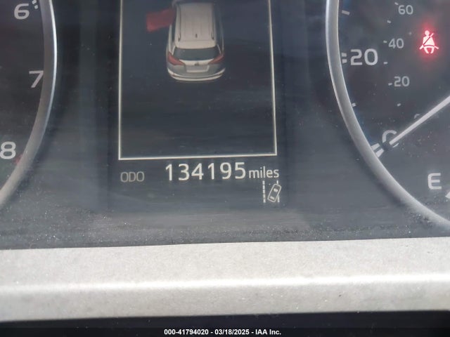 2T3ZFREV5HW381172 Toyota RAV4 LE