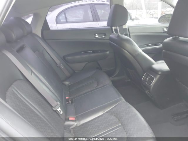 KNAGV4LD1H5013048 KIA Optima Plug-in Hybrid Ex