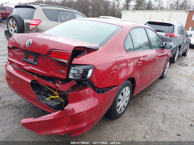 3VW167AJ5GM388690 Volkswagen Jetta 1.4t S