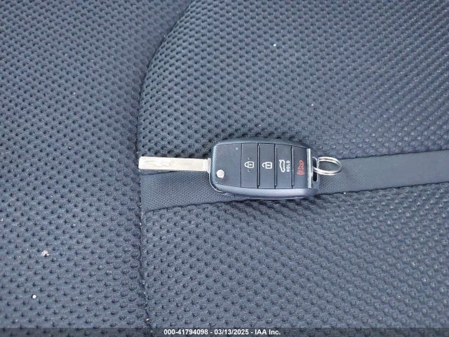 5XXGT4L39KG344401 KIA Optima Lx