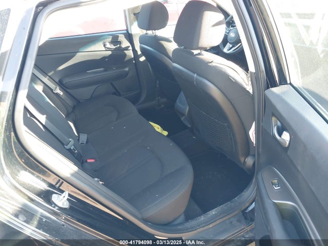 5XXGT4L39KG344401 KIA Optima Lx