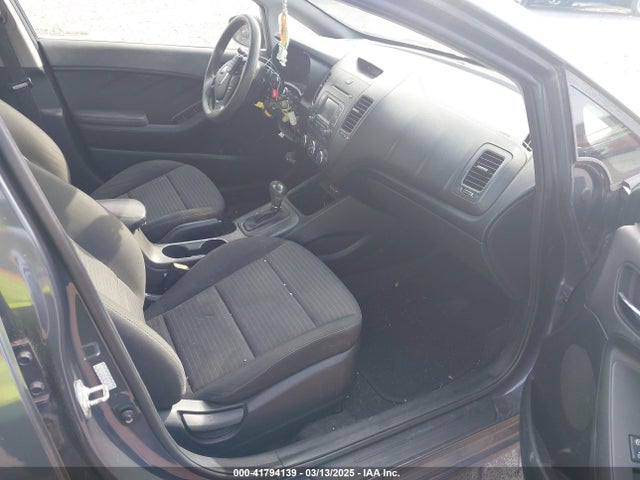 KNAFX4A66G5445286 KIA FORTE LX