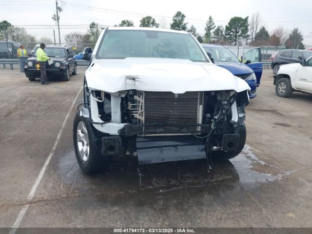1C6RREBT0LN266926 RAM 1500 Big Horn  4x2 6'4 Box