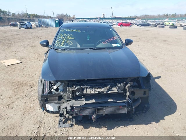 1HGCV1F32JA186823 Honda Accord Sport