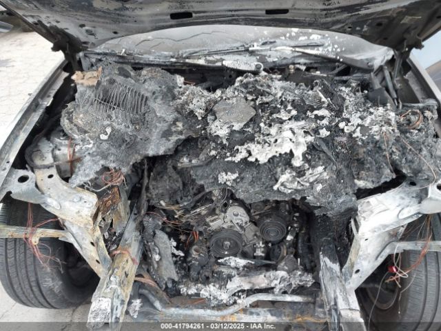 5UXWX9C51F0D48689 BMW X3 Xdrive28i