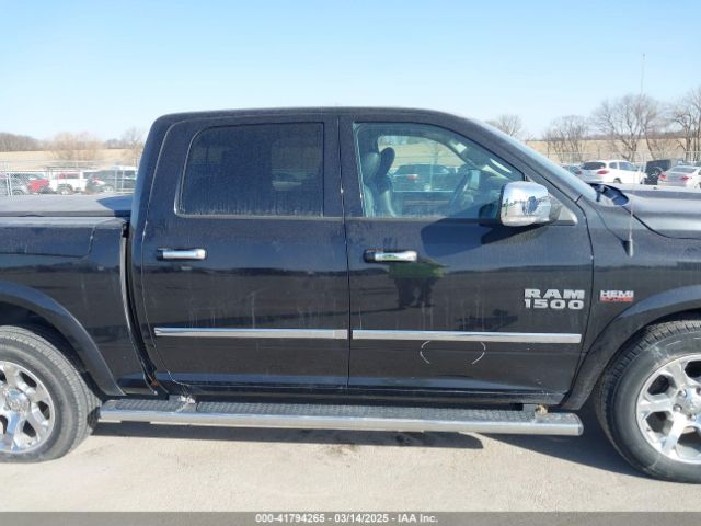 1C6RR7NT2JS114085 RAM 1500 Laramie  4x4 5'7 Box