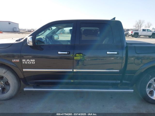 1C6RR7NT2JS114085 RAM 1500 Laramie  4x4 5'7 Box