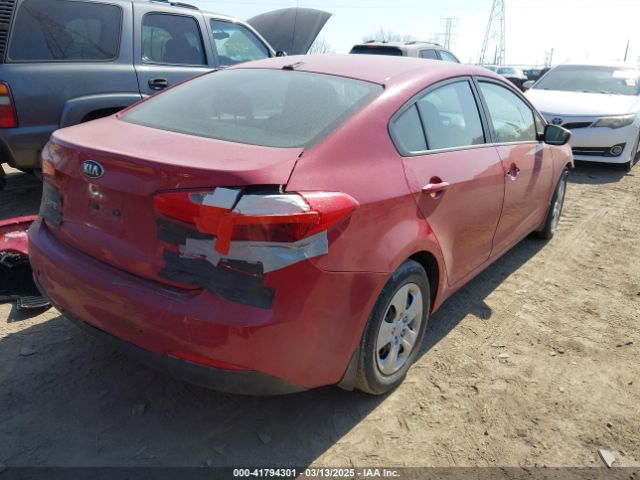 KNAFK4A68G5615582 KIA FORTE LX