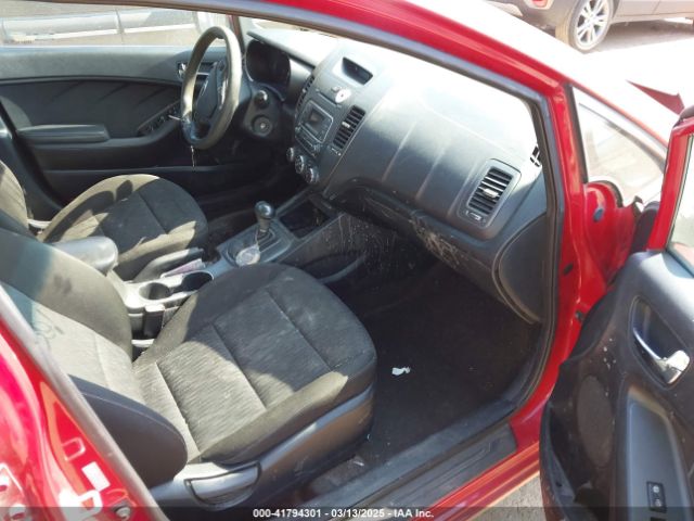 KNAFK4A68G5615582 KIA FORTE LX