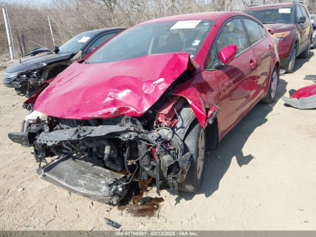 KNAFK4A68G5615582 KIA FORTE LX