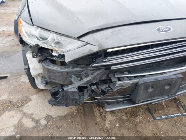 3FA6P0PUXHR379945 Ford Fusion Energi Se Luxury