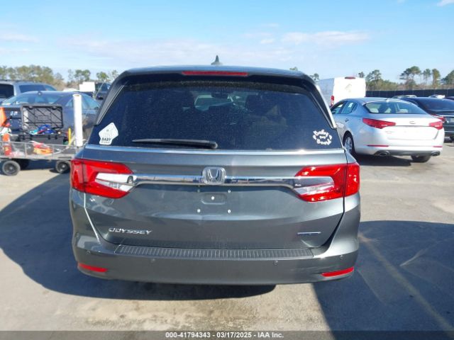5FNRL6H8XLB035047 Honda Odyssey Touring