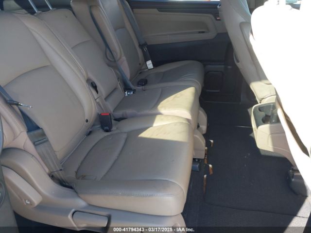 5FNRL6H8XLB035047 Honda Odyssey Touring