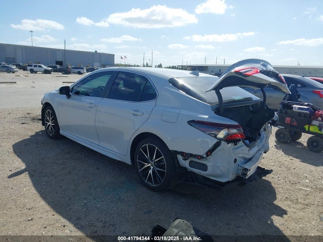 4T1G11AK2RU212191 Toyota CAMRY SE