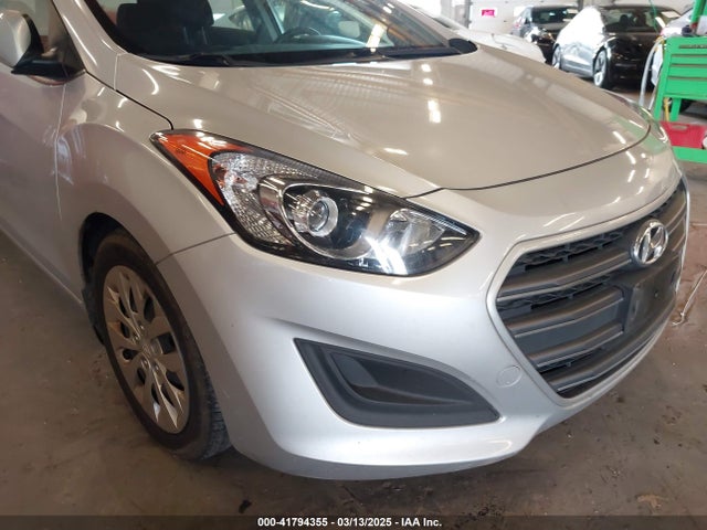 KMHD35LHXGU286395 Hyundai ELANTRA GT