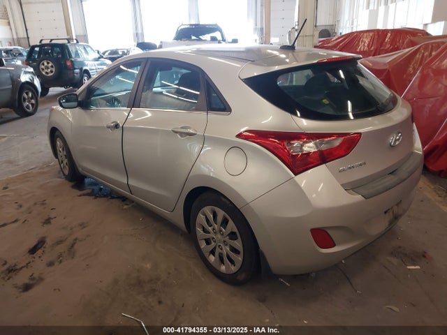 KMHD35LHXGU286395 Hyundai ELANTRA GT