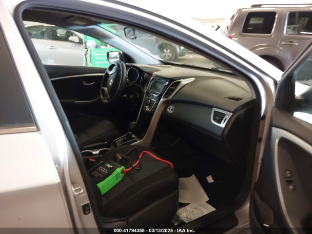 KMHD35LHXGU286395 Hyundai ELANTRA GT