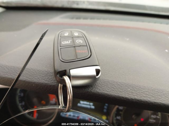 1C4PJMBS8HW666341 Jeep Cherokee Trailhawk L Plus 4x4
