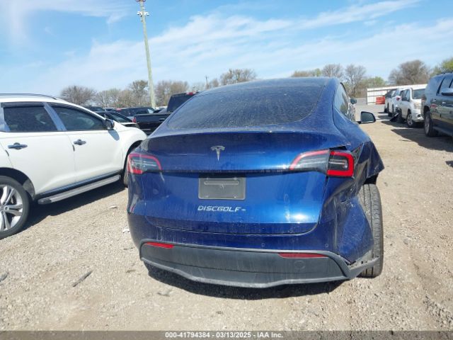 5YJYGDED6MF107711 Tesla Model Y Standard Range Rear-wheel Drive