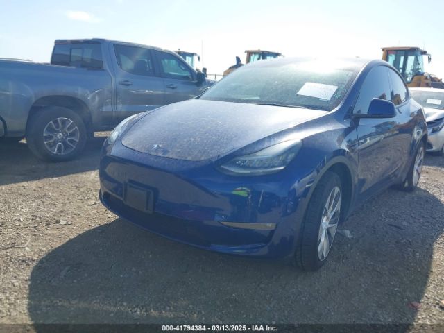 5YJYGDED6MF107711 Tesla Model Y Standard Range Rear-wheel Drive