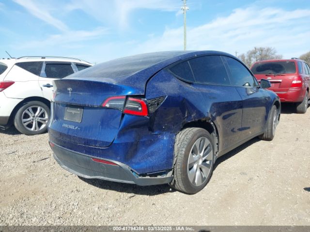 5YJYGDED6MF107711 Tesla Model Y Standard Range Rear-wheel Drive