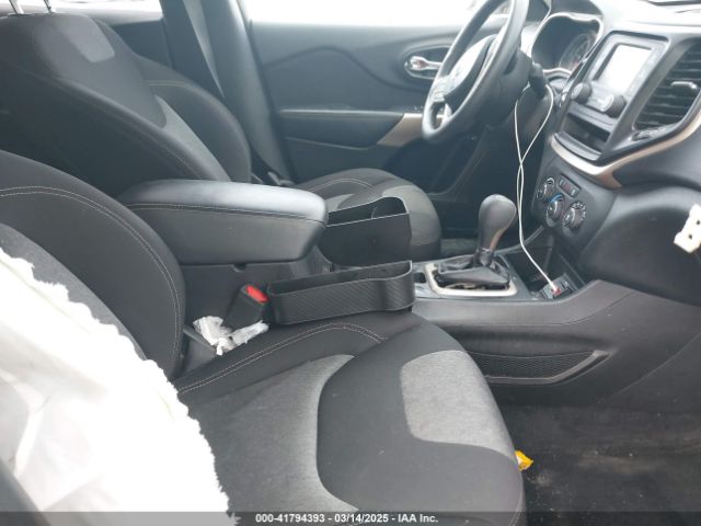 2018 JEEP CHEROKEE 1C4PJLCX1JD513919 Photo 4