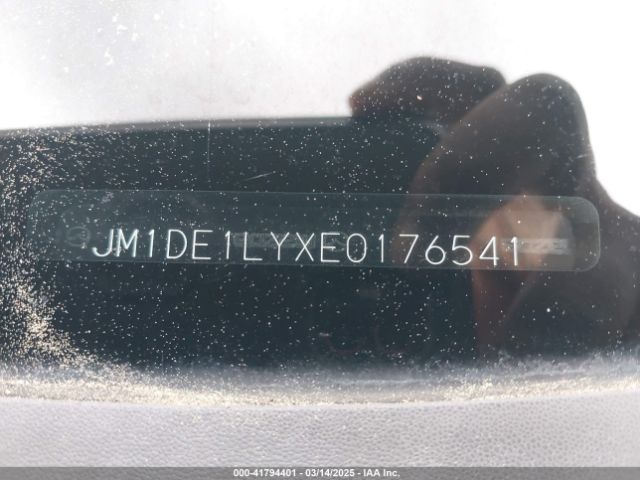 JM1DE1LYXE0176541 Mazda Mazda2 Touring