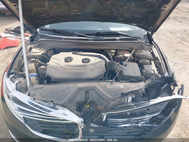 3LN6L2G93FR619701 Lincoln MKZ