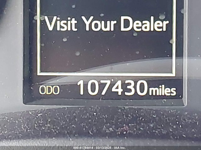 Toyota COROLLA SE 2018 5YFBURHE9JP755026 Image 16