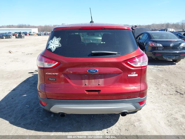 1FMCU0GXXFUB70223 Ford ESCAPE SE