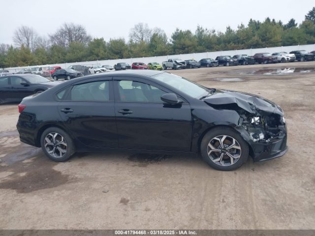 3KPF24AD3KE108278 KIA Forte Lxs