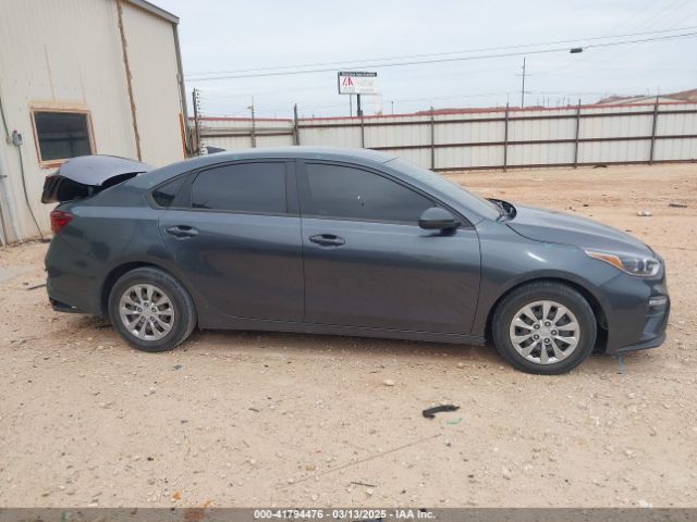 3KPF24AD2LE223116 KIA FORTE FE