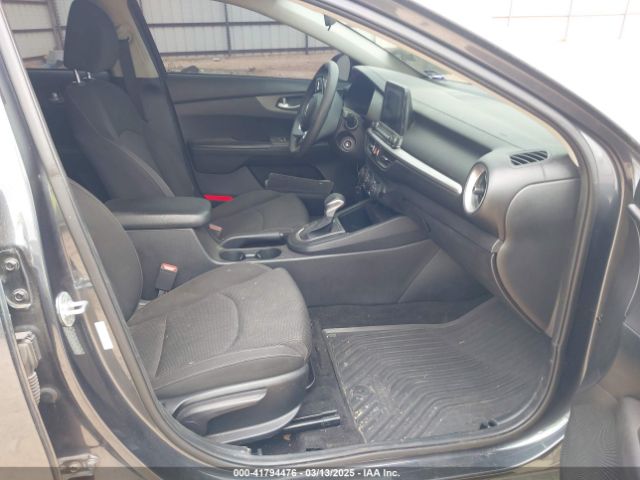 3KPF24AD2LE223116 KIA FORTE FE