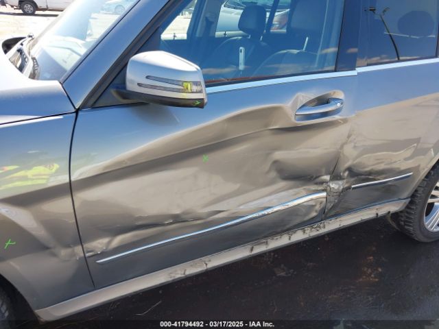 WDCGG8JB7EG305027 Mercedes-Benz Glk 350 4matic